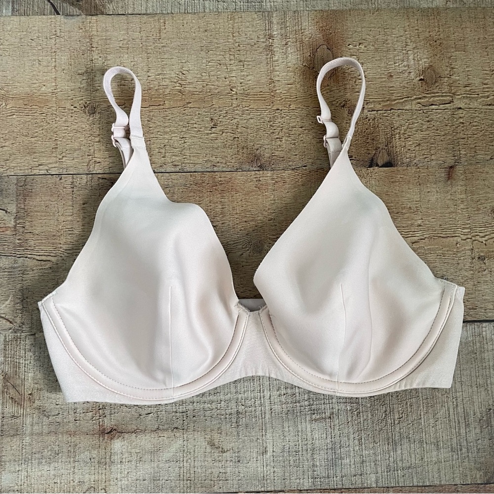 Chantelle Prime Plunge Double Knit Spacer Bra 12B6 NUDE BLUSH Size 32DD - Picture 2 of 8